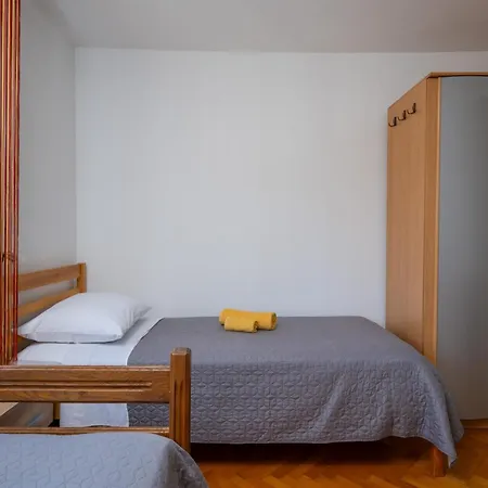 Apartment Mare *